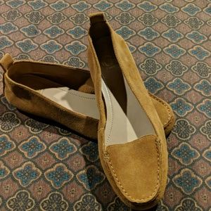 Can I per"suede" you loafers